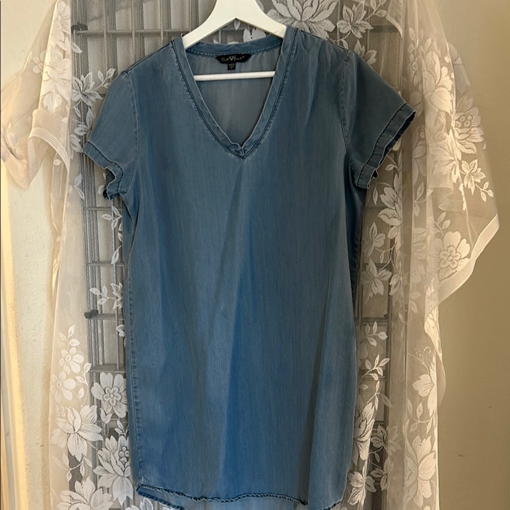 Velvet Heart Blue Boxy Short Sleeve T-Shirt